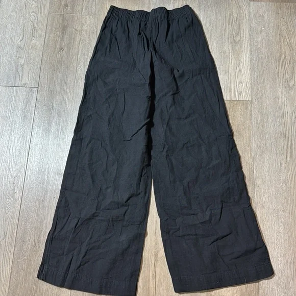 NWT! Old Navy Black High-Waisted Crinkle Gauze Super Wide-Leg Pants - Multiple - Picture 8 of 9